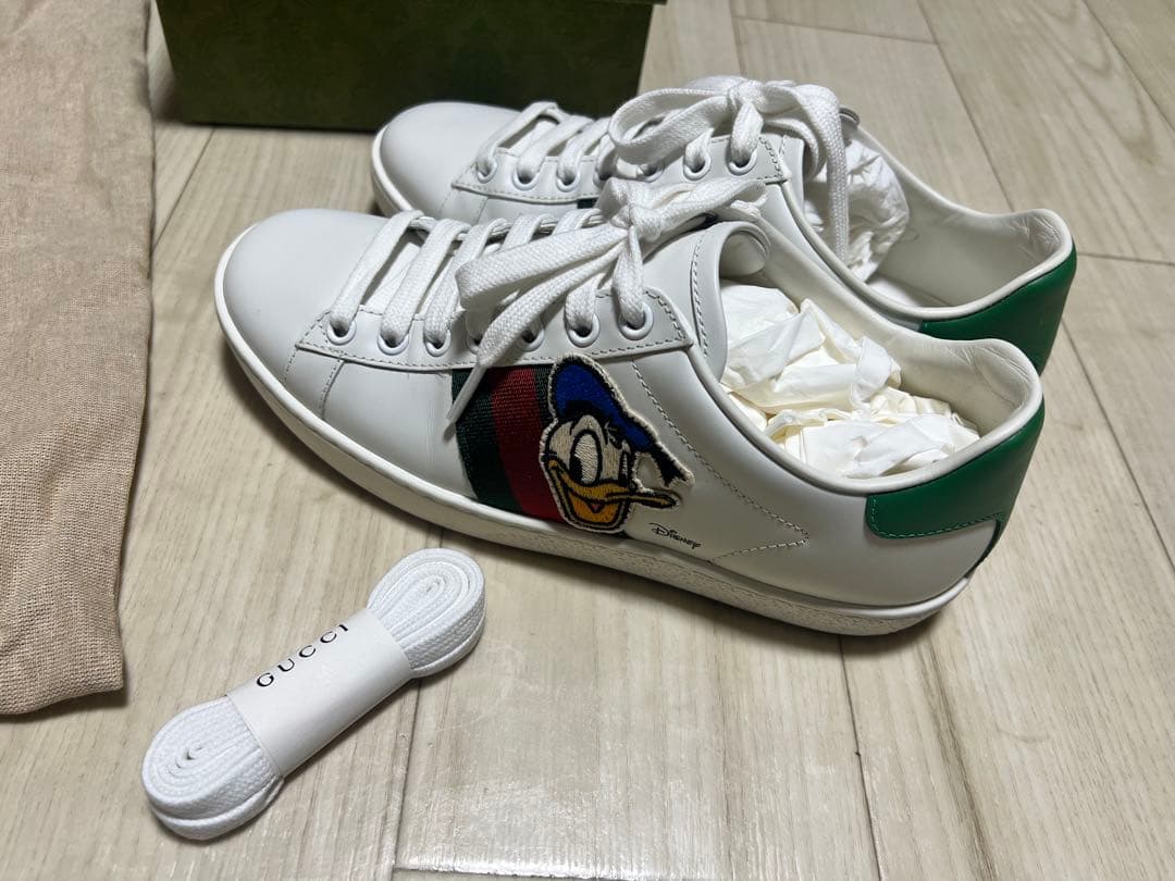 Gucci ドナルドダック スニーカー ホワイト