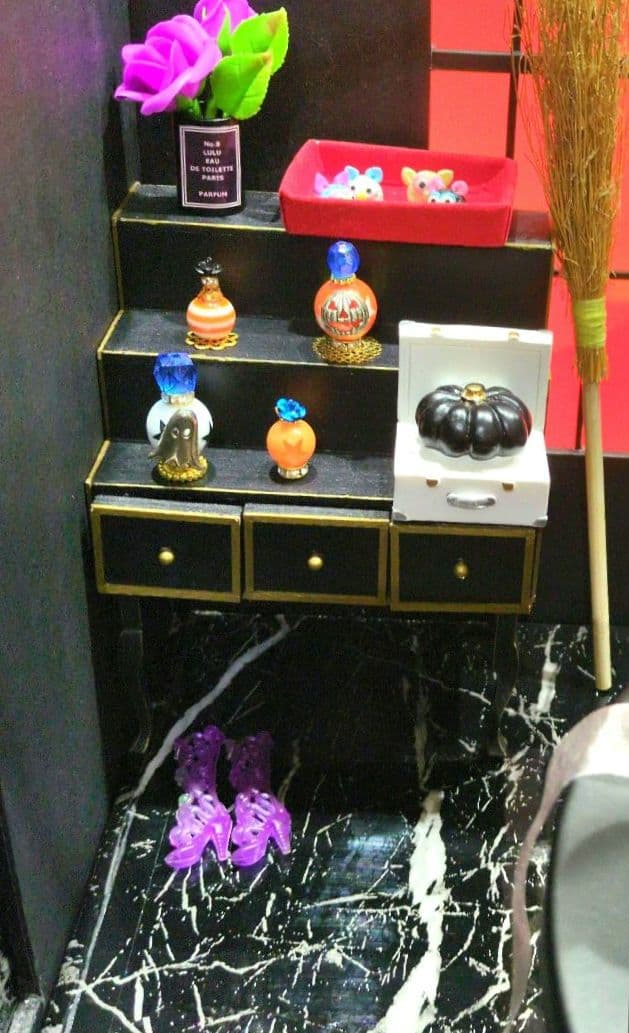 【HALLOWEEN　Party♪】✦BLACKハウス✦家具＆小物など全て付き♡