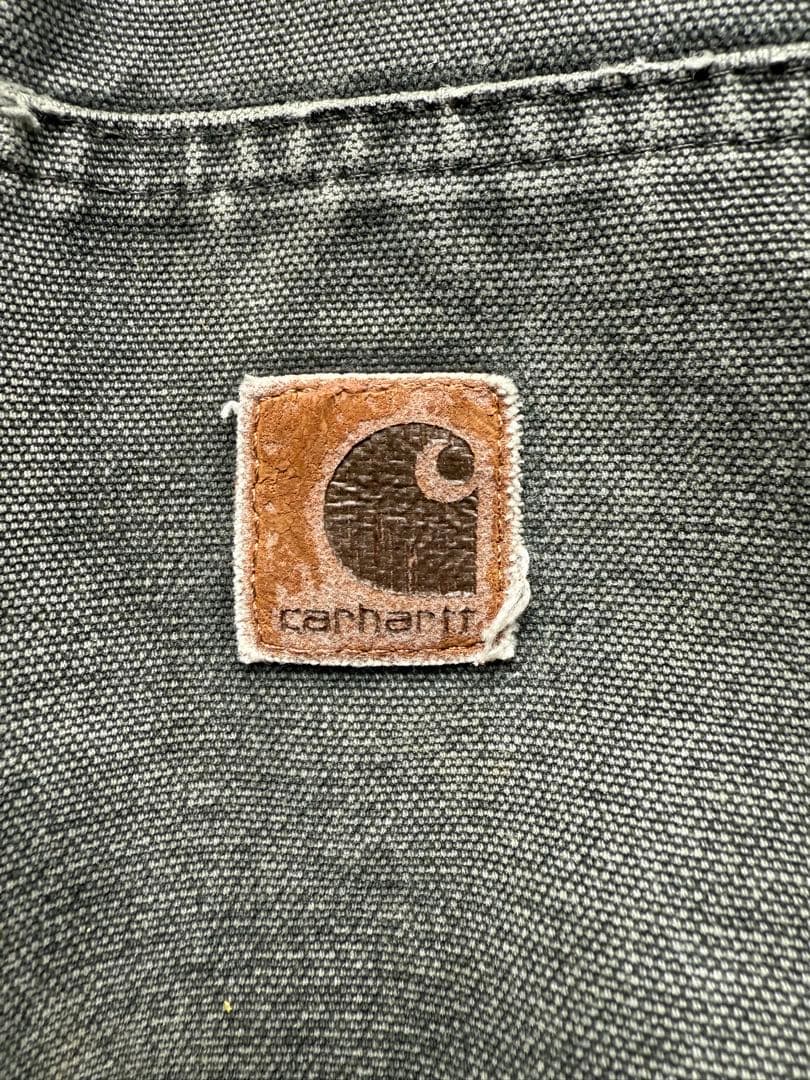 雰囲気抜群　Carhartt アクティブジャケット　MOS