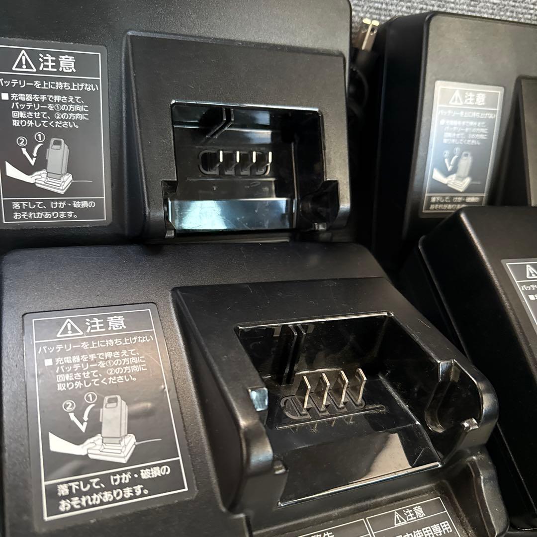 バラ売り可　パナソニック　電動自転車　充電器　4個