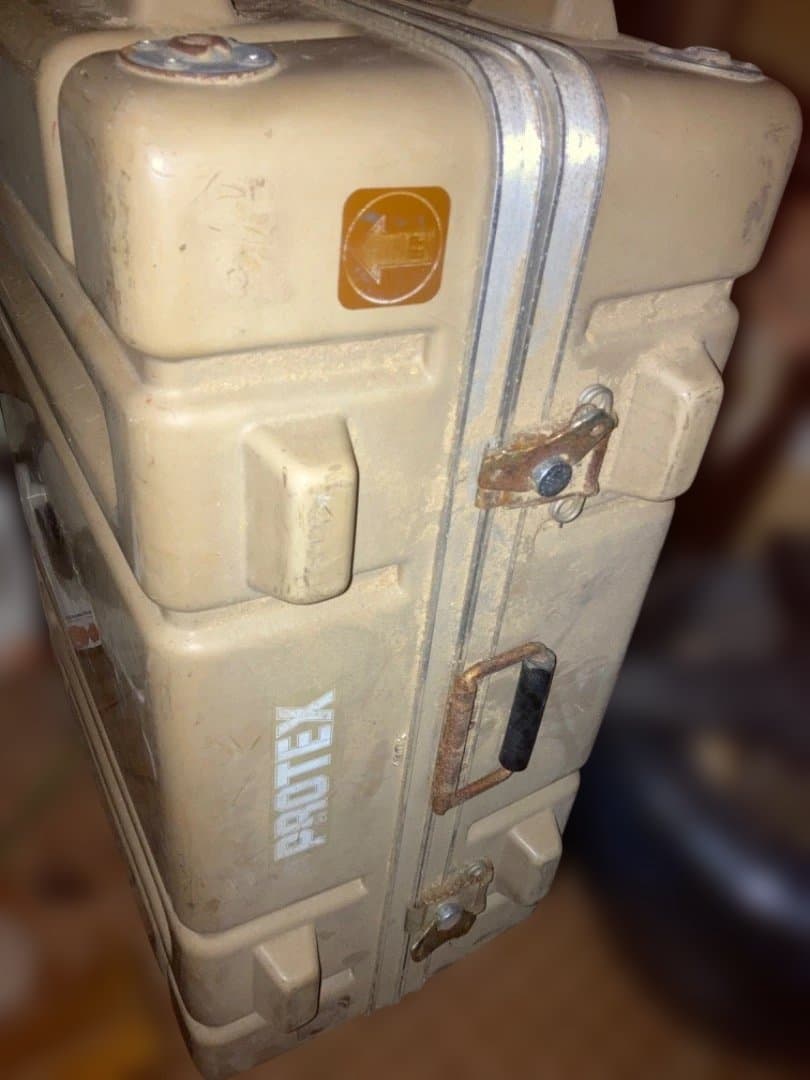 〔ビンテージ〕初期　PROTEX セキュリティケース 中型 ベージュ