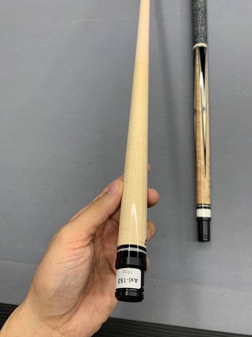 Rtx 　ほぼ新品　mezz axi ビリヤードキュー