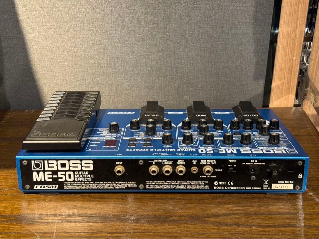 BOSS ME-50 ギターマルチエフェクター