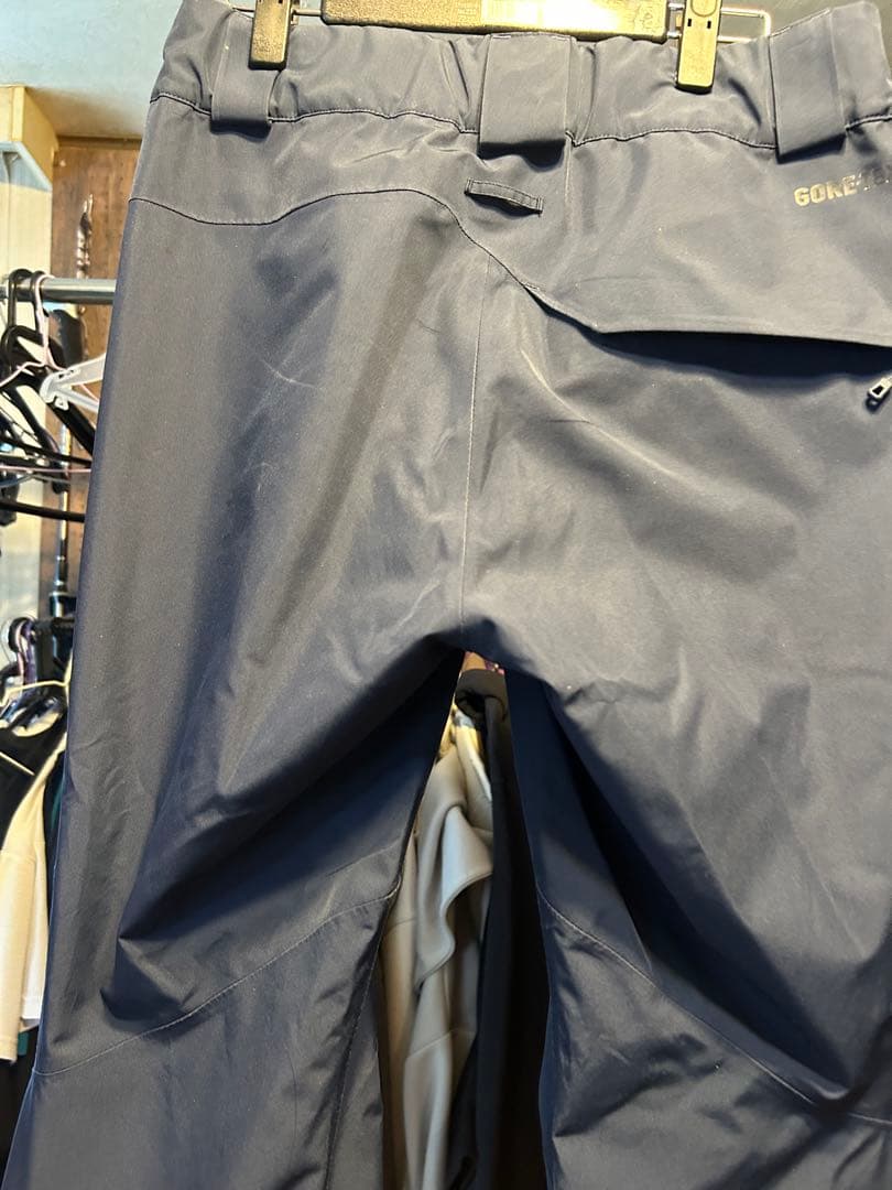 Patagonia パウダーボウルパンツ　Sサイズ　ゴアテックス