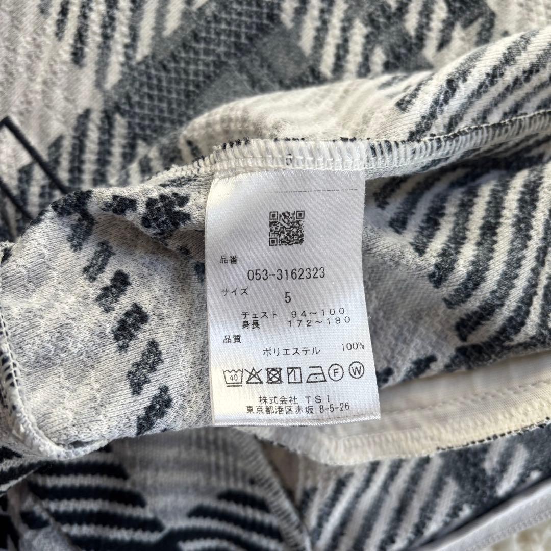 未使用級PEARLY GATES フード パーカー ジャケット ホワイト系 L