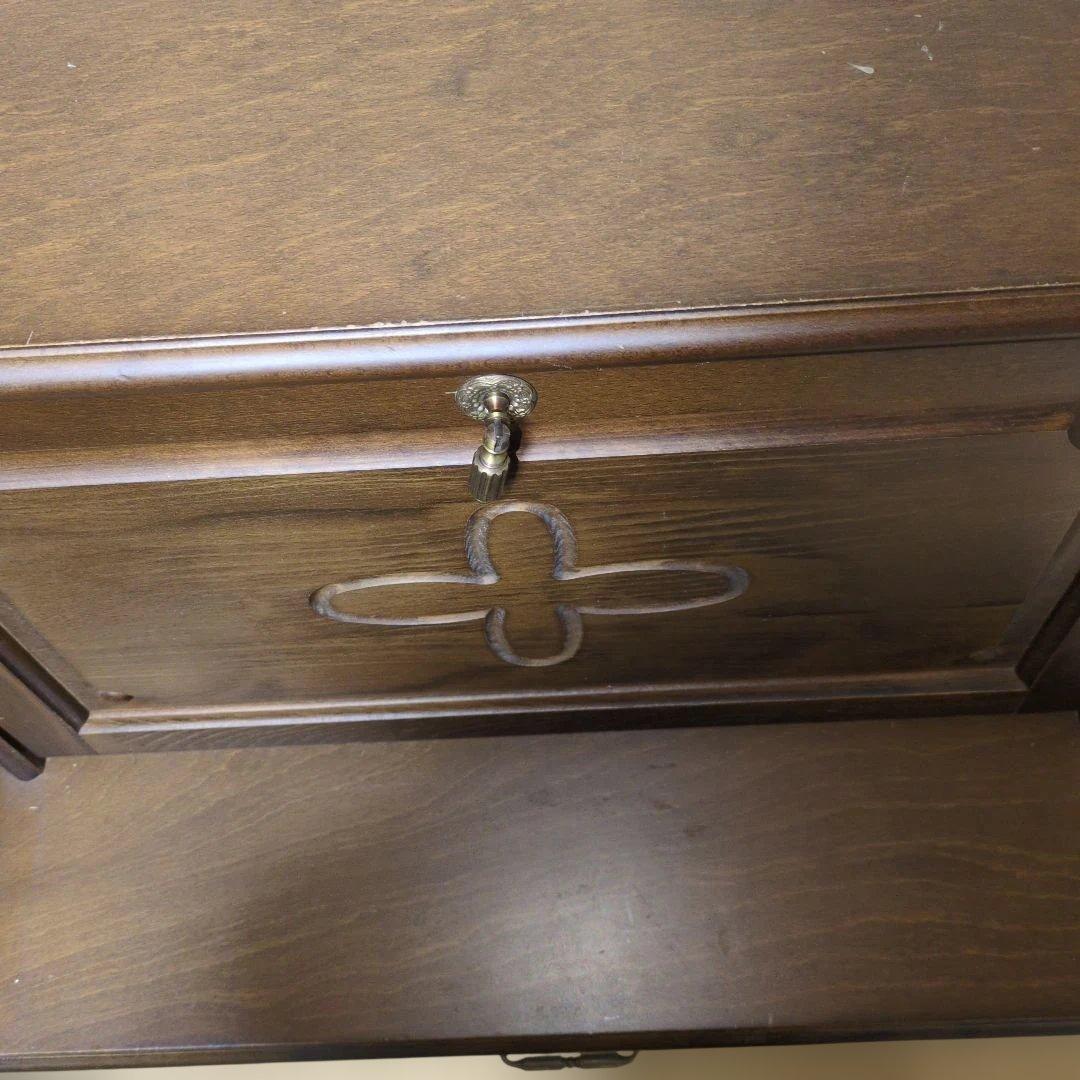 木製ブラウンデスク 引き出し付き 収納付ミニデスク。フリップトップ。