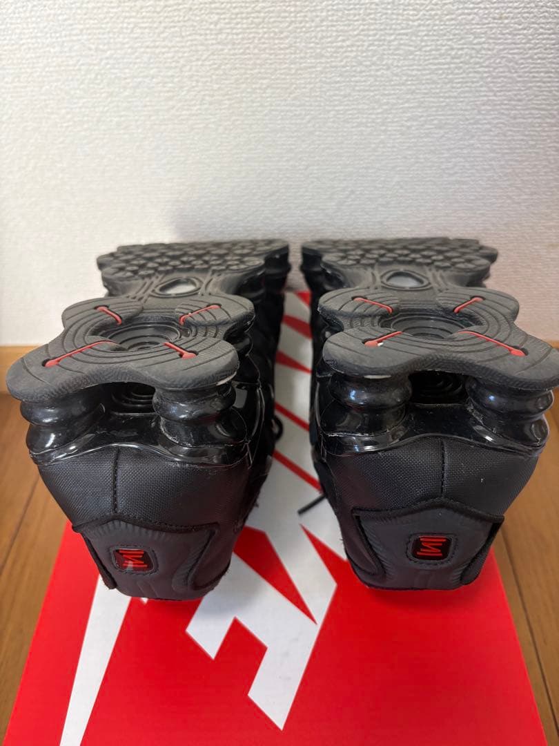 ナイキショックスTL ブラック