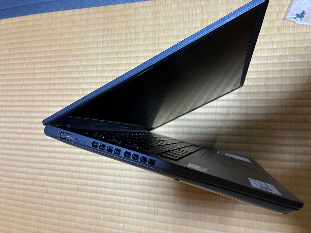 ジャンク！　asus vivobook M1403Q ジャンク品　バッテリー無し