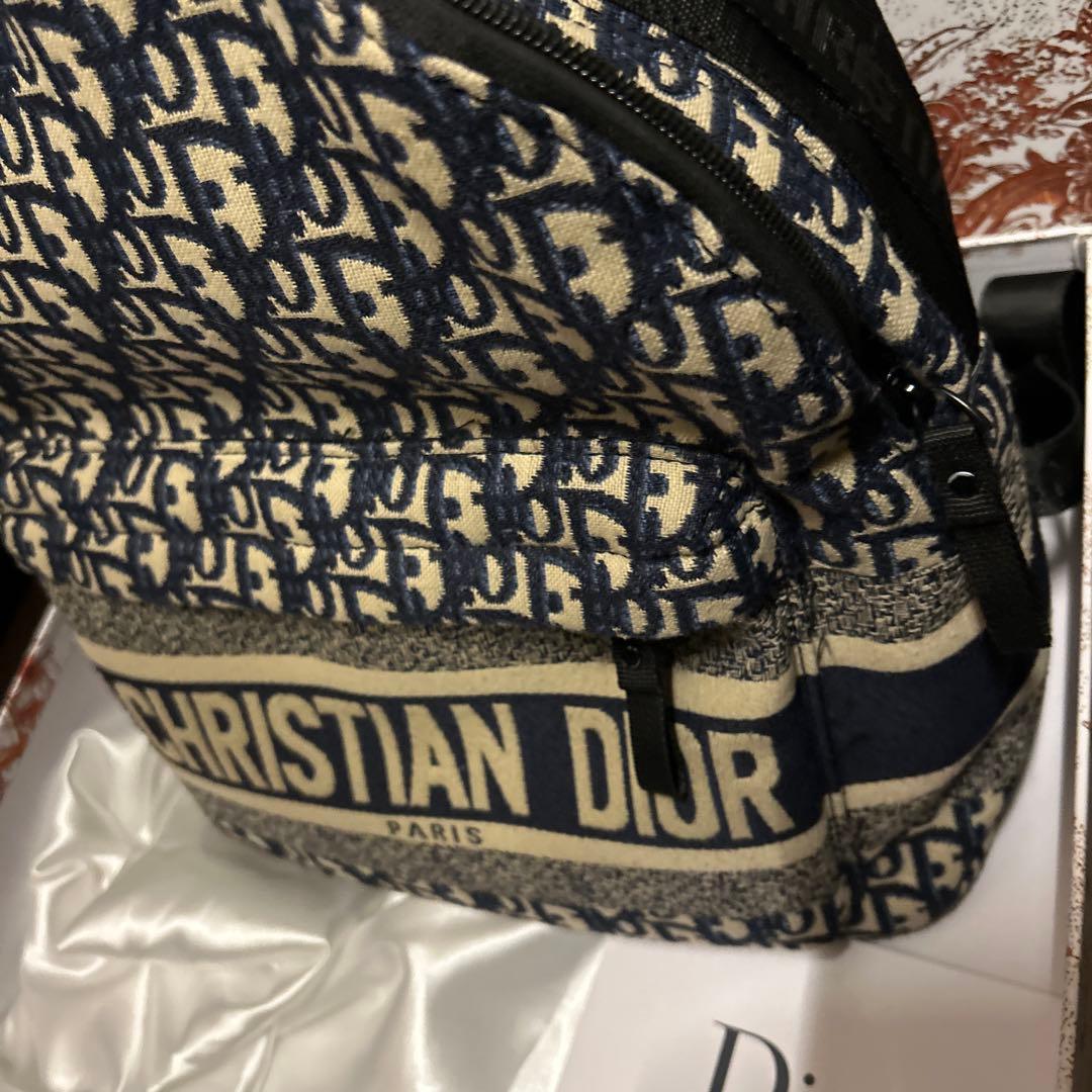 DIORリュックノベルティ