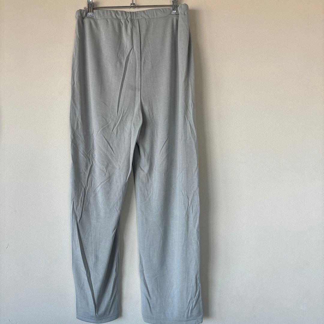 SIXPADリカバリーウェア スリープ上下セット　ライトグレー　フリーサイズ