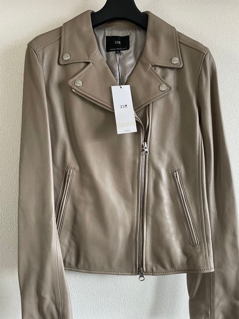 新品未使用23区　ラムレザーダブルライダースジャケット　ベージュ　38