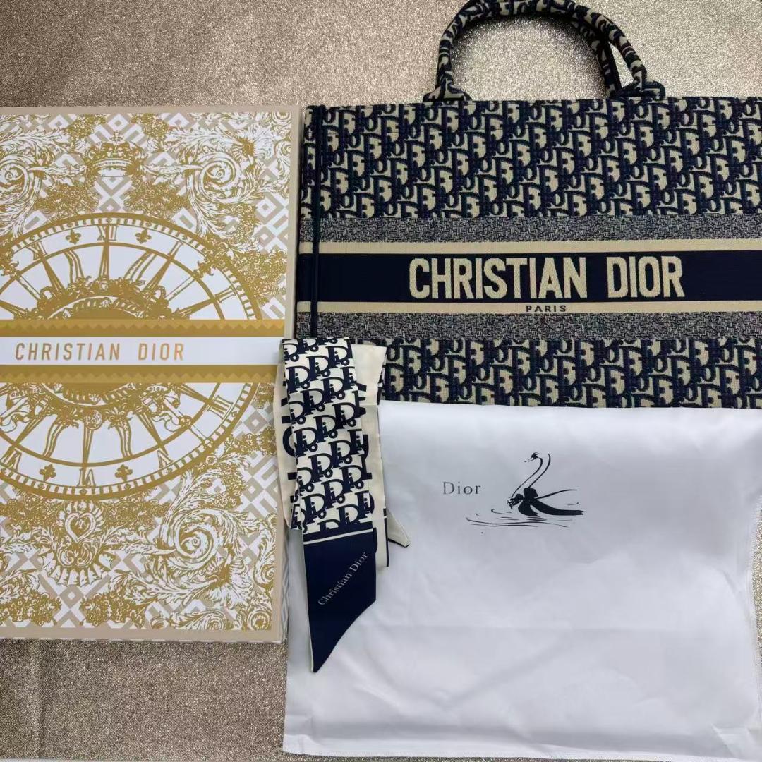 ブックトート　ラージ