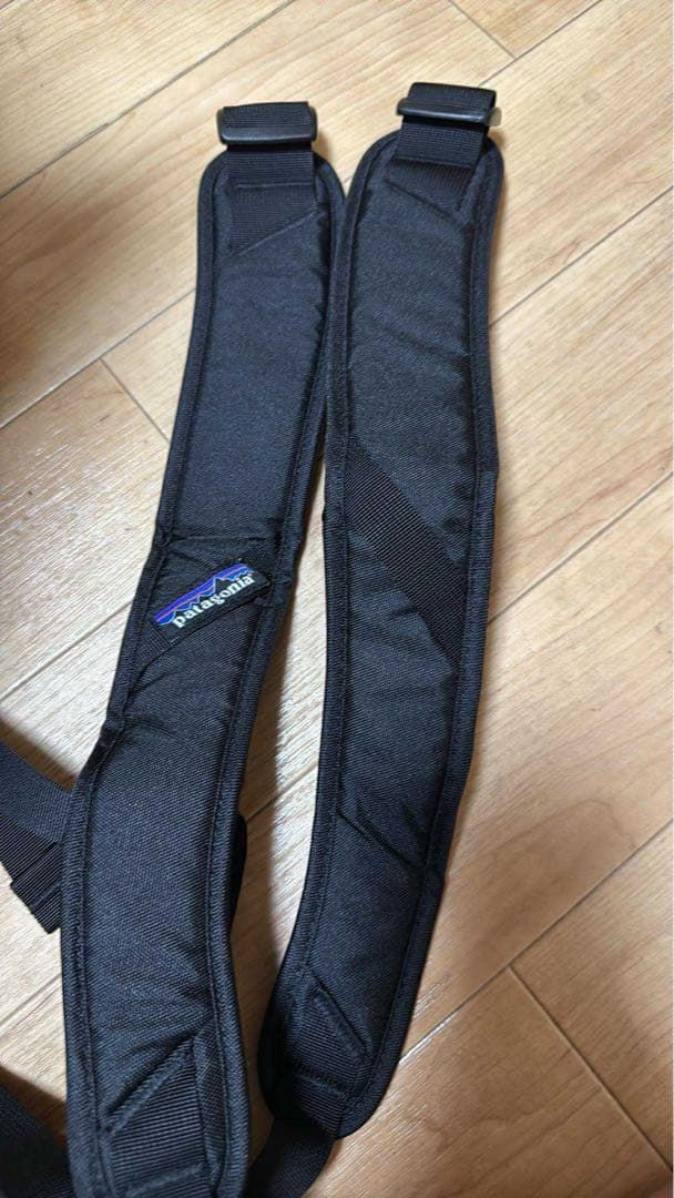 patagonia ブラックホール ダッフル 40L