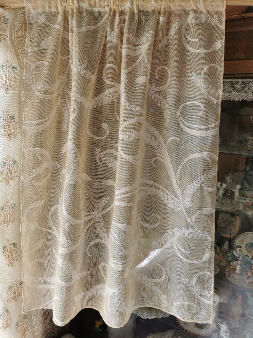 アンティークマドラスレース 麦の穂と葉 アプリコット＆アイボリー カーテンパネル