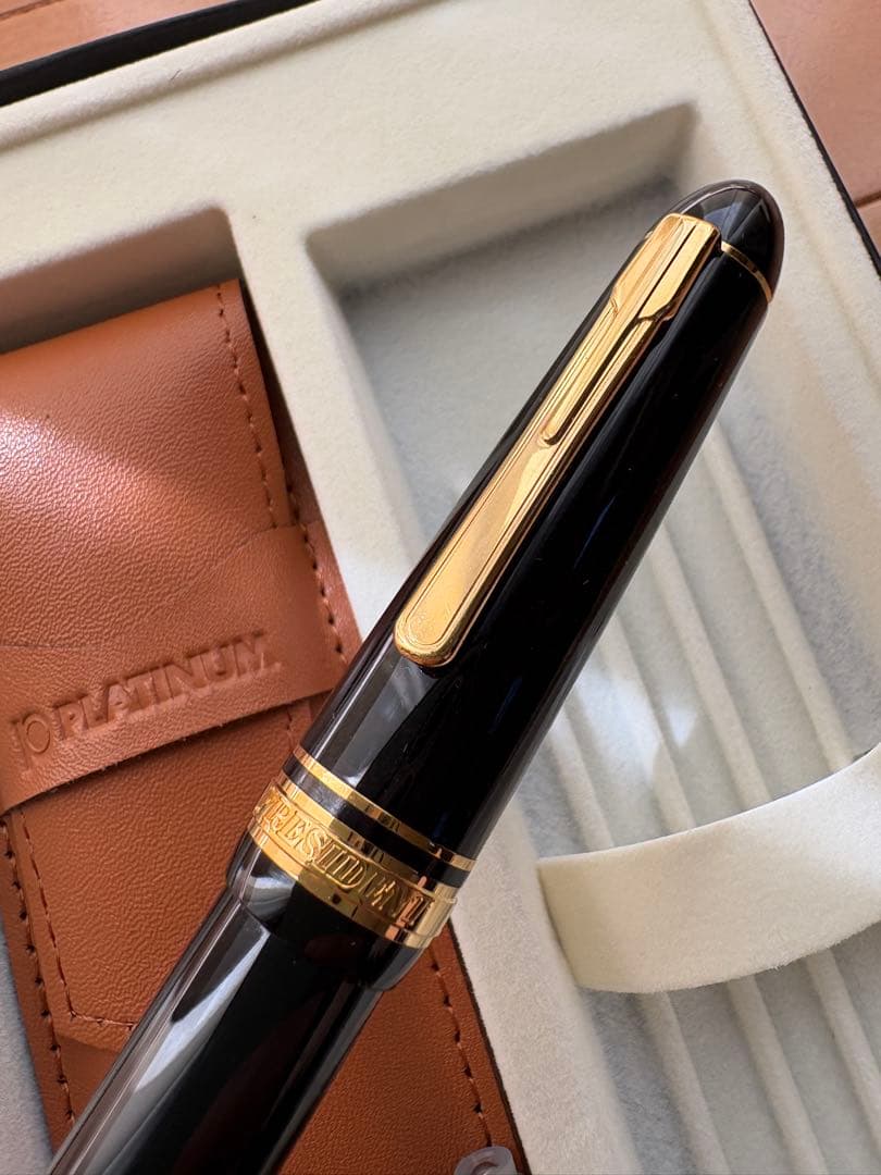 【PLATINUM】プラチナ万年筆 プレジデント BKGT（Ｆ）ペンケース付