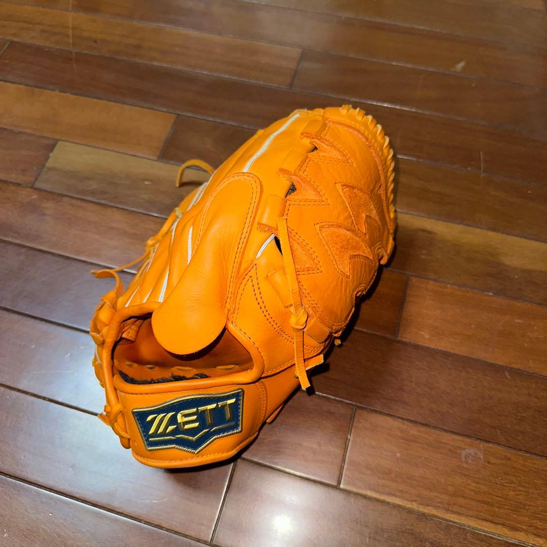 ZETT 硬式投手用グローブ ウェルダーラベル（BPGB18311）