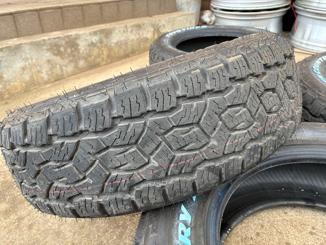 Open Country A/T 185 65R 15 4本セット