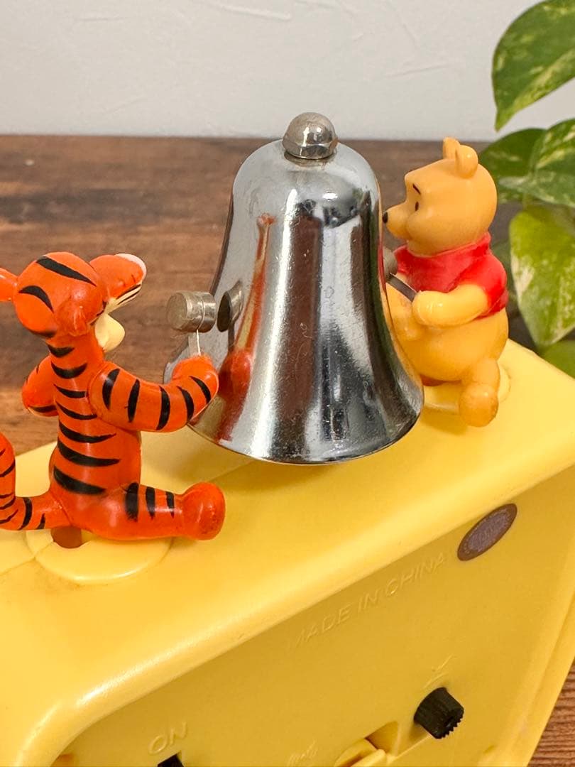 超希少　レトロ　プーさん&ティガー　目覚まし時計