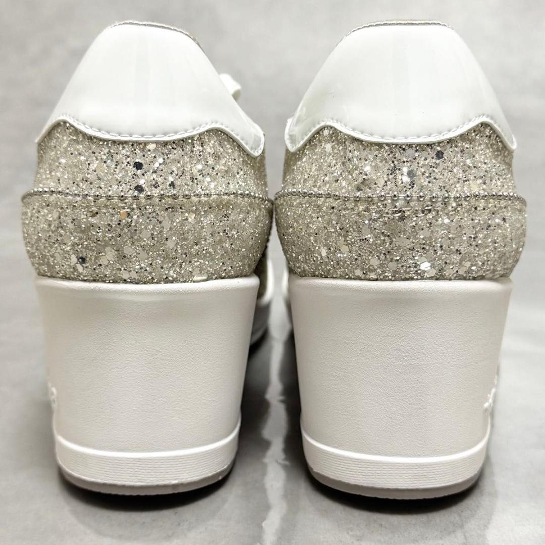 yuki +diana ヒールアップスニーカー6cm ゴールド 24cm