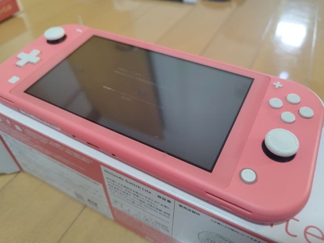美品【512ギガSDカード付】Nintendo Switch Lite 本体