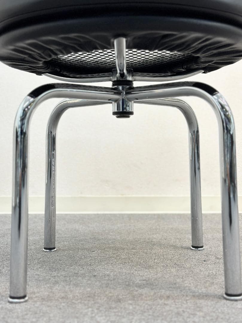 訳アリ品■Cassina/カッシーナ■LC7　スウィベルチェア　ル・コルビュジエ