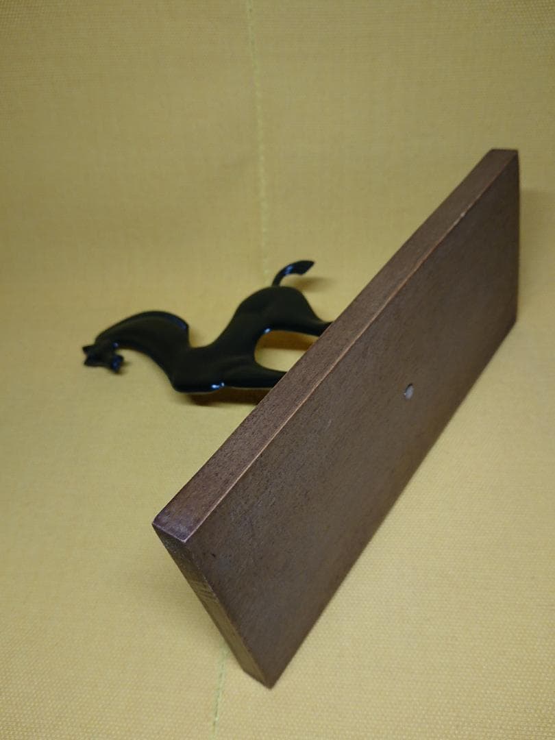 馬　ウマ　トレイ　トレー　オブジェ　置物　インテリア　工芸品　美術品　A3412