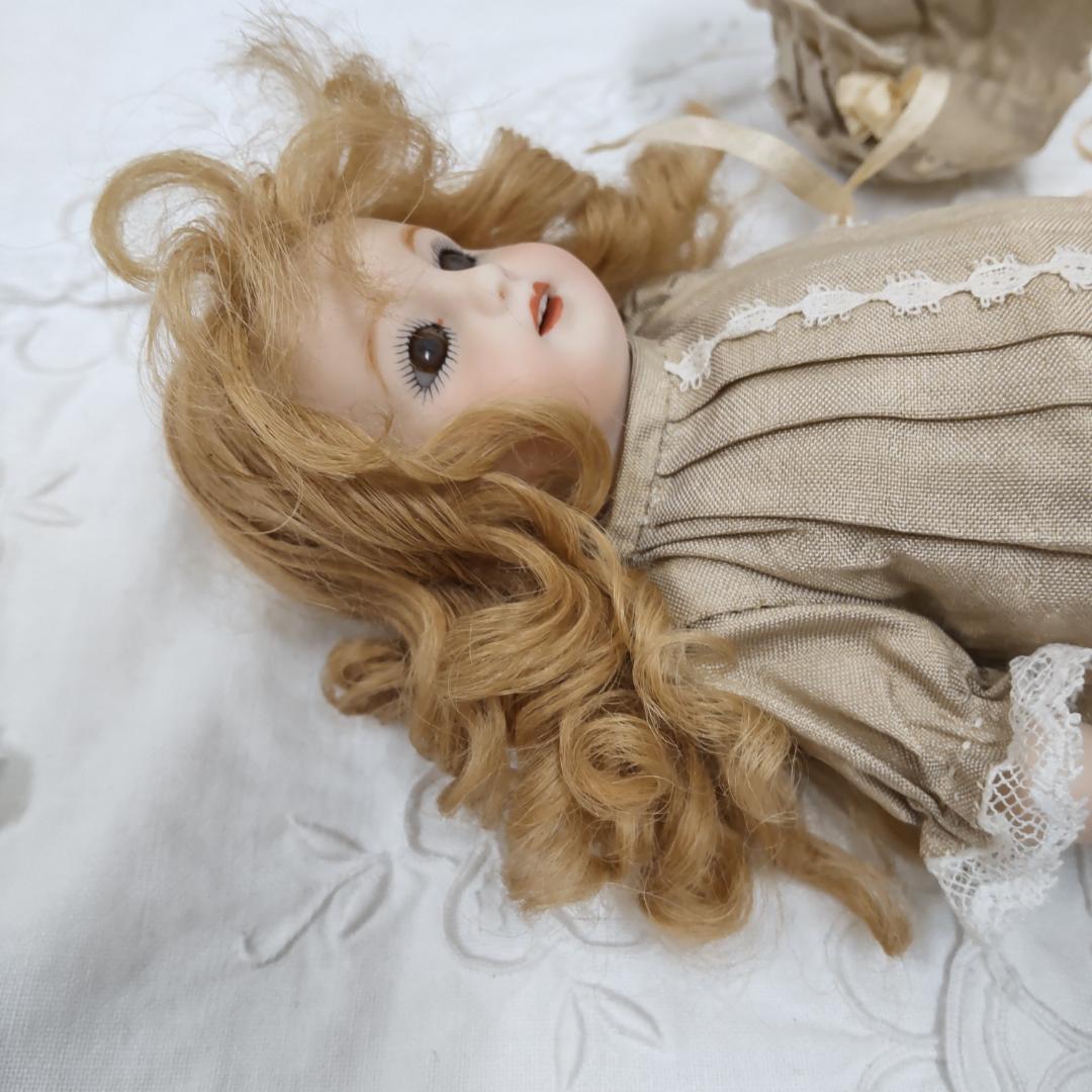 アンティークドール　リプロ　人形　海外作家　ビスクドール