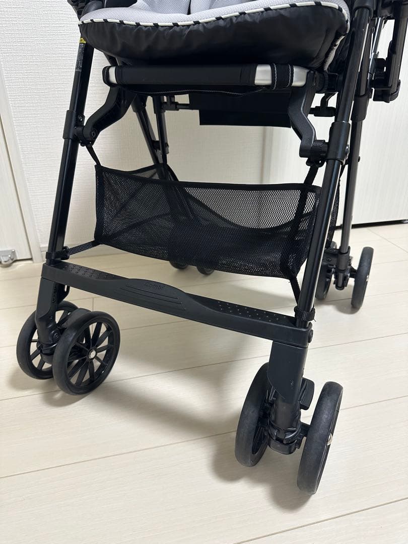 【Combi コンビ】ベビーカー スゴカルハンディ エッグショック グレー
