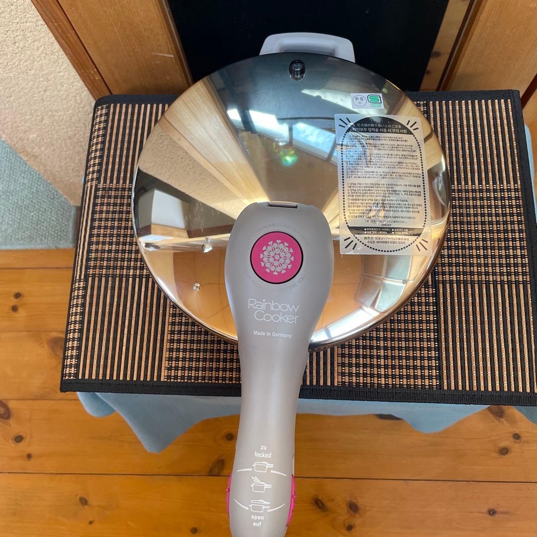 ぷ*ん様 ★セール中‼︎ Rainbow Cooker 3リットル圧力鍋