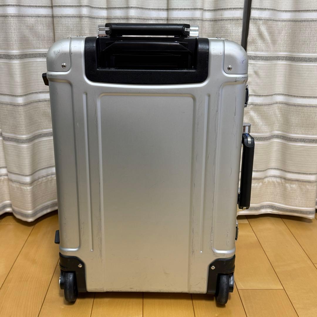 ゼロハリバートン　機内持ち込み　アルミ　2輪　ZR-Geo キャリーケース
