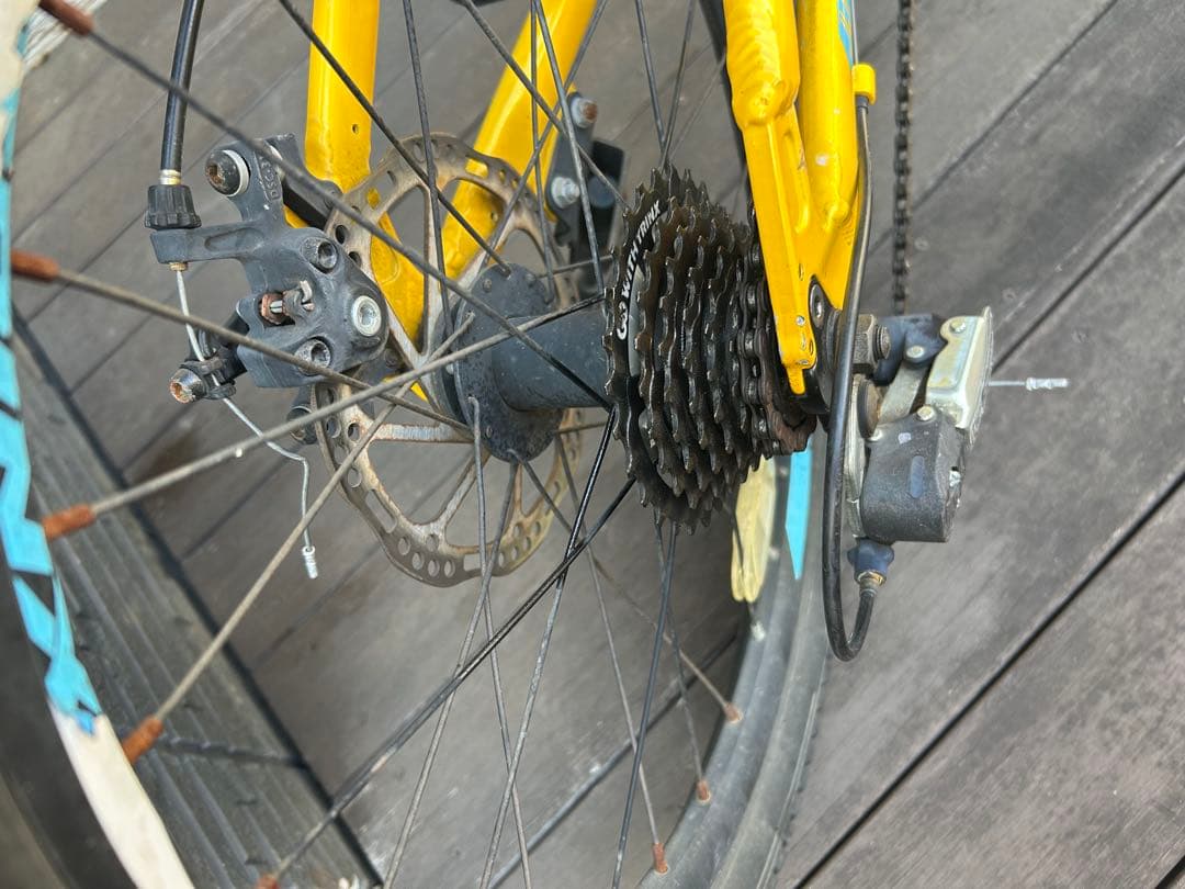 TRINX 本格 マウンテンバイク イエロー　２０インチ直接渡し希望　ジュニア