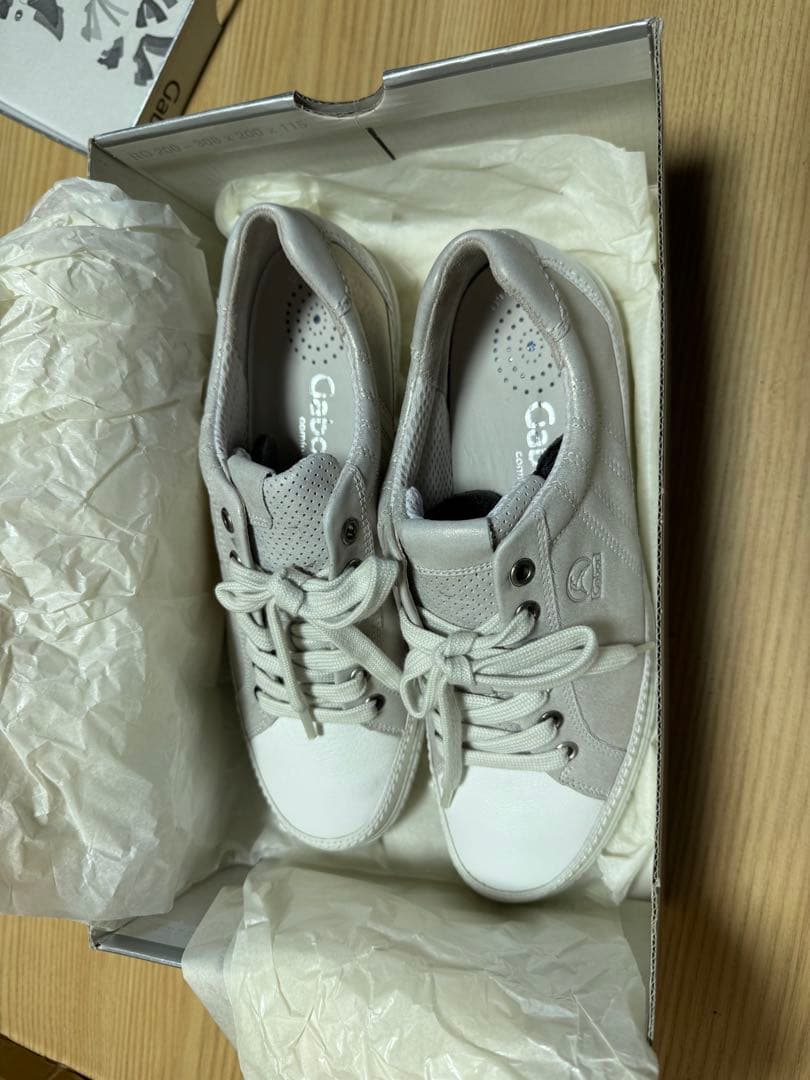 新品未使用 GABOR ガボール スニーカー グレー 24cm