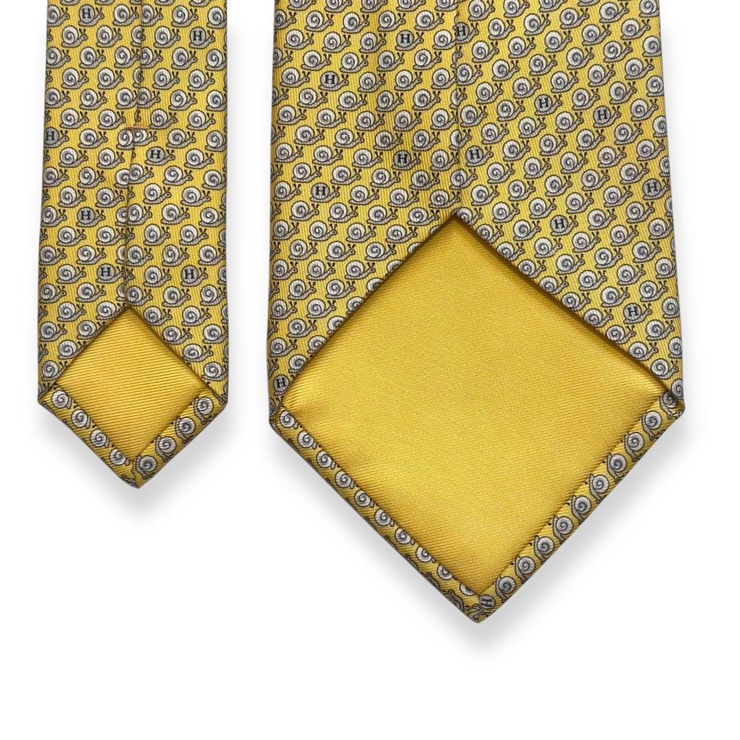 美品✨HERMES ネクタイ　エルメス　Hロゴ　ファソネ　かたつむり　可愛い