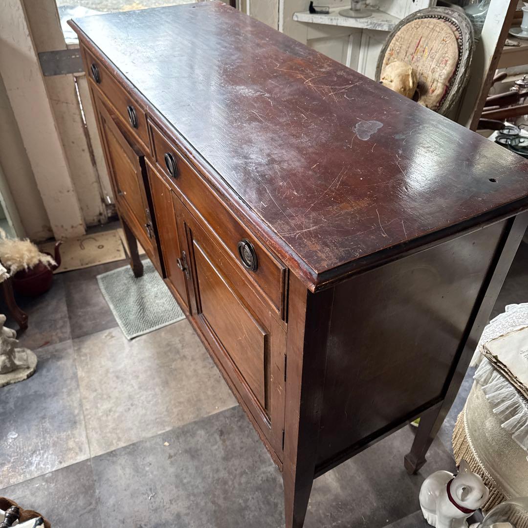 ~kiko~ イギリスアンティーク　木製クラシックキャビネット