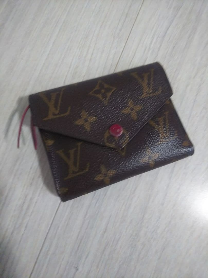 ルイヴィトン 財布