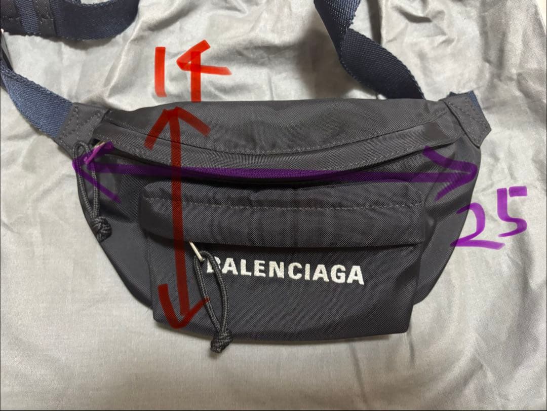 バレンシアガ　BALENCIAGA ウエスト　ボディ　バッグ