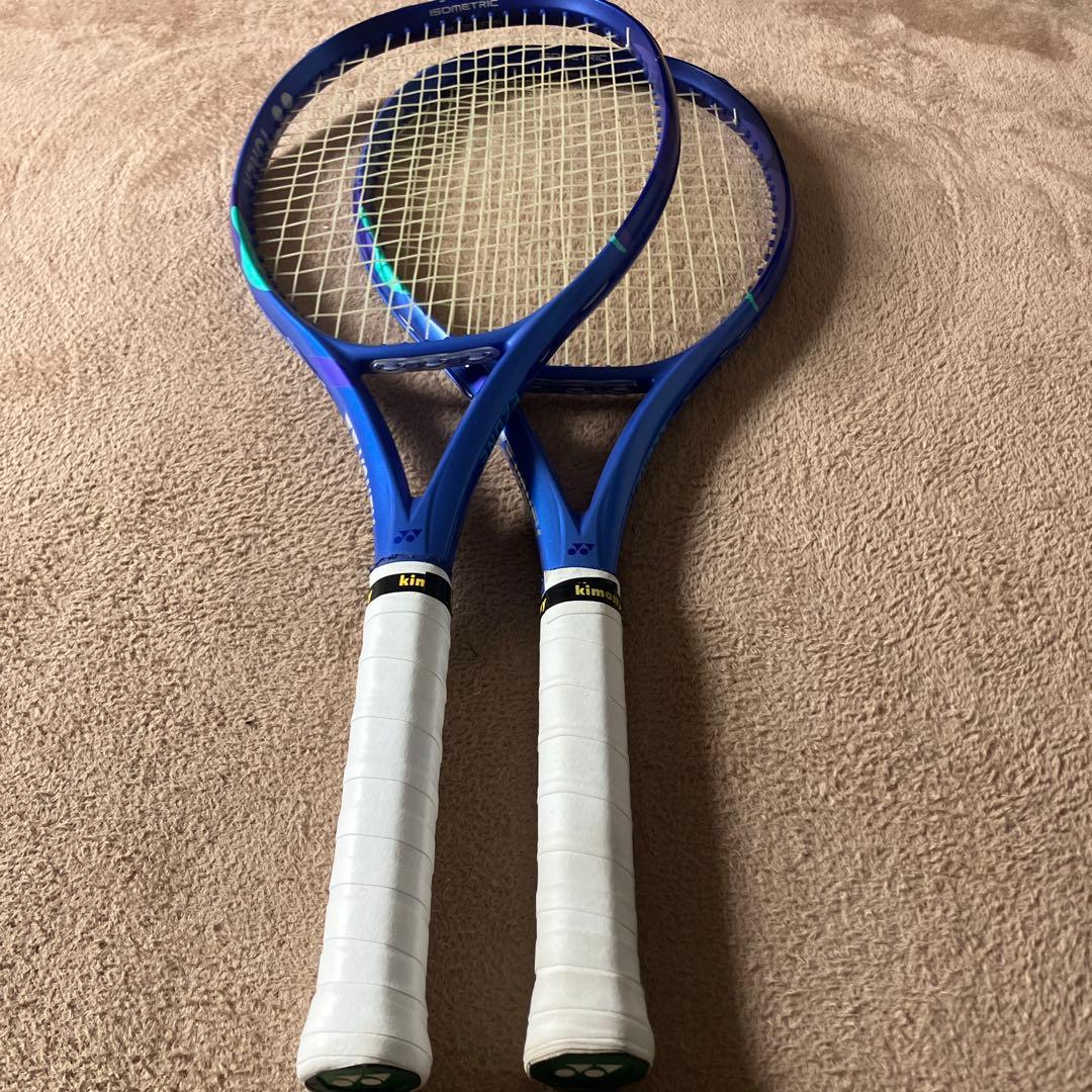 イーゾーン100 グリップ1 テニスラケット 2本セット