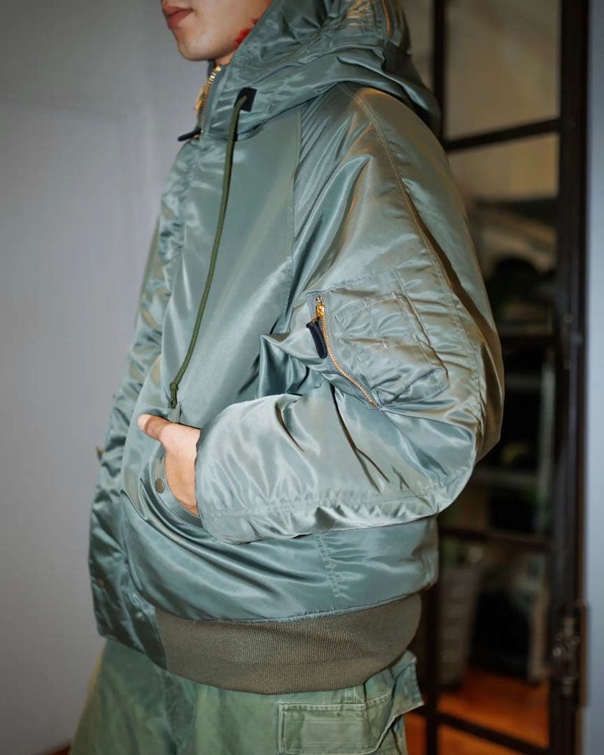 タグ付 ダブレット PETAL MOUTH HOOD BOMBER JACKET