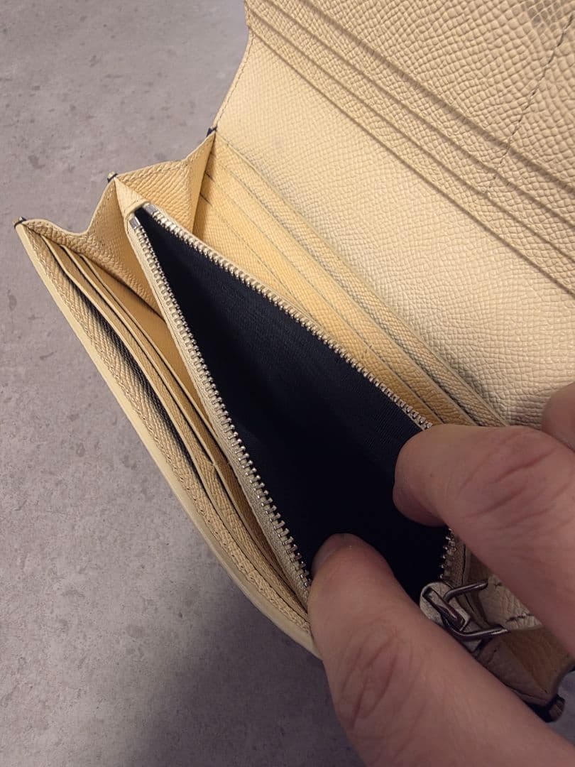 ネイビー 長財布 BVLGARI