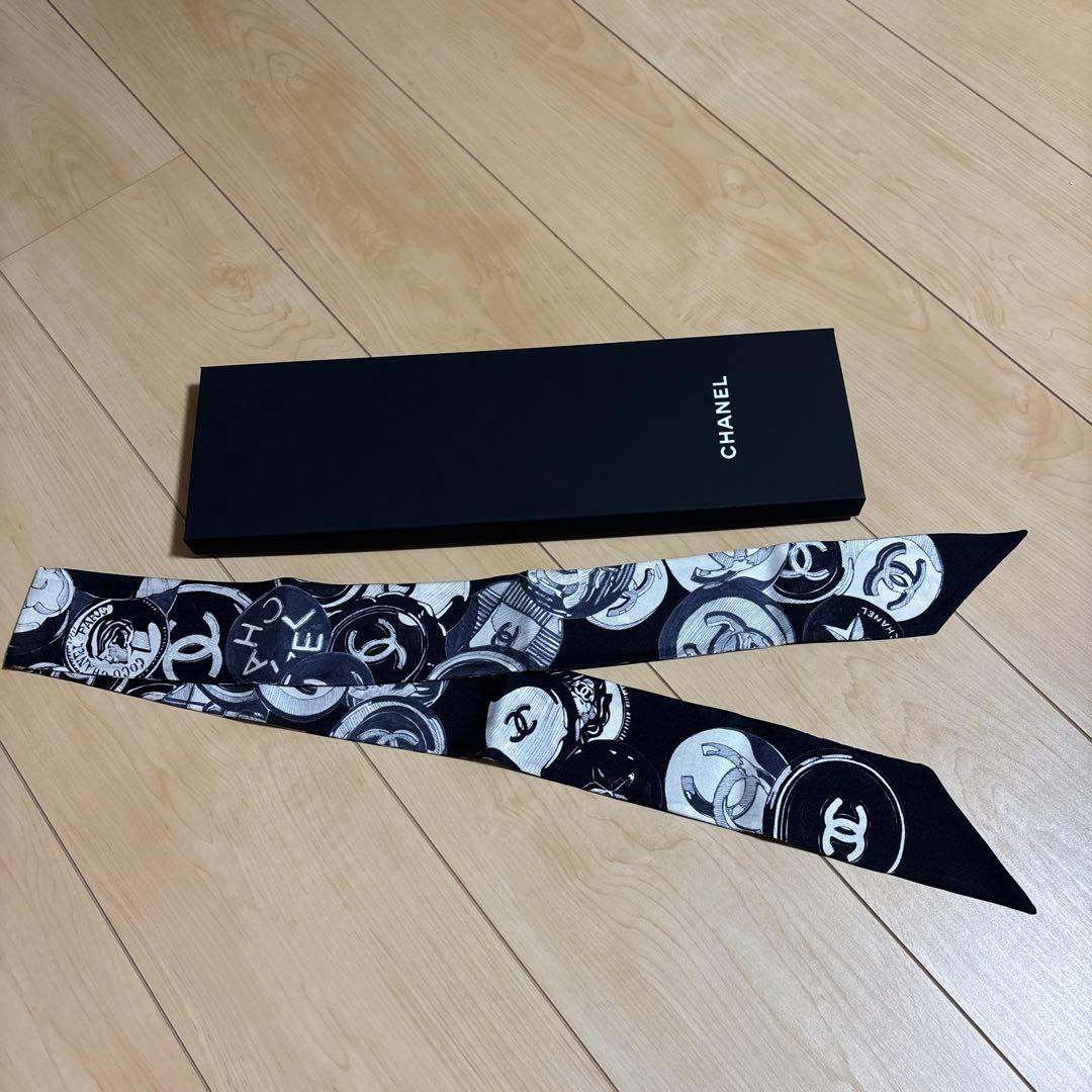 CHANEL ロゴプリント スカーフ　ヘアバンド