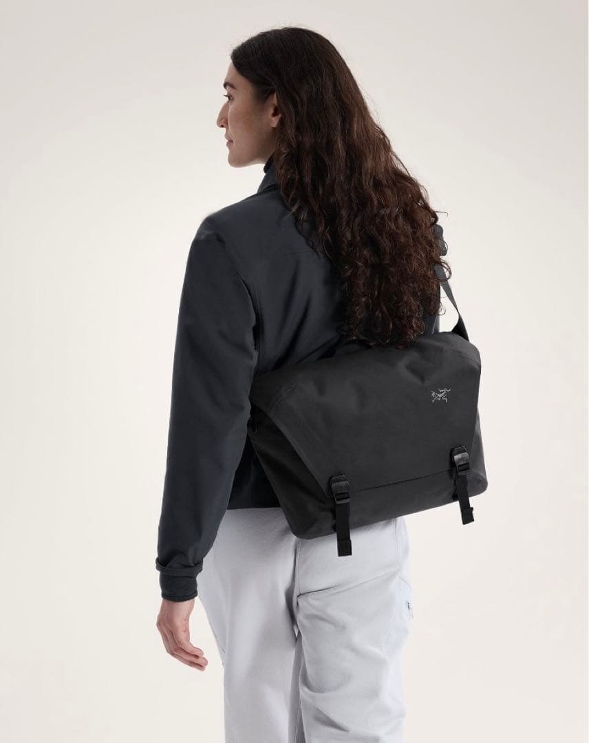 ARC'TERYX 25秋冬 Granville 10 Courier 国内正規