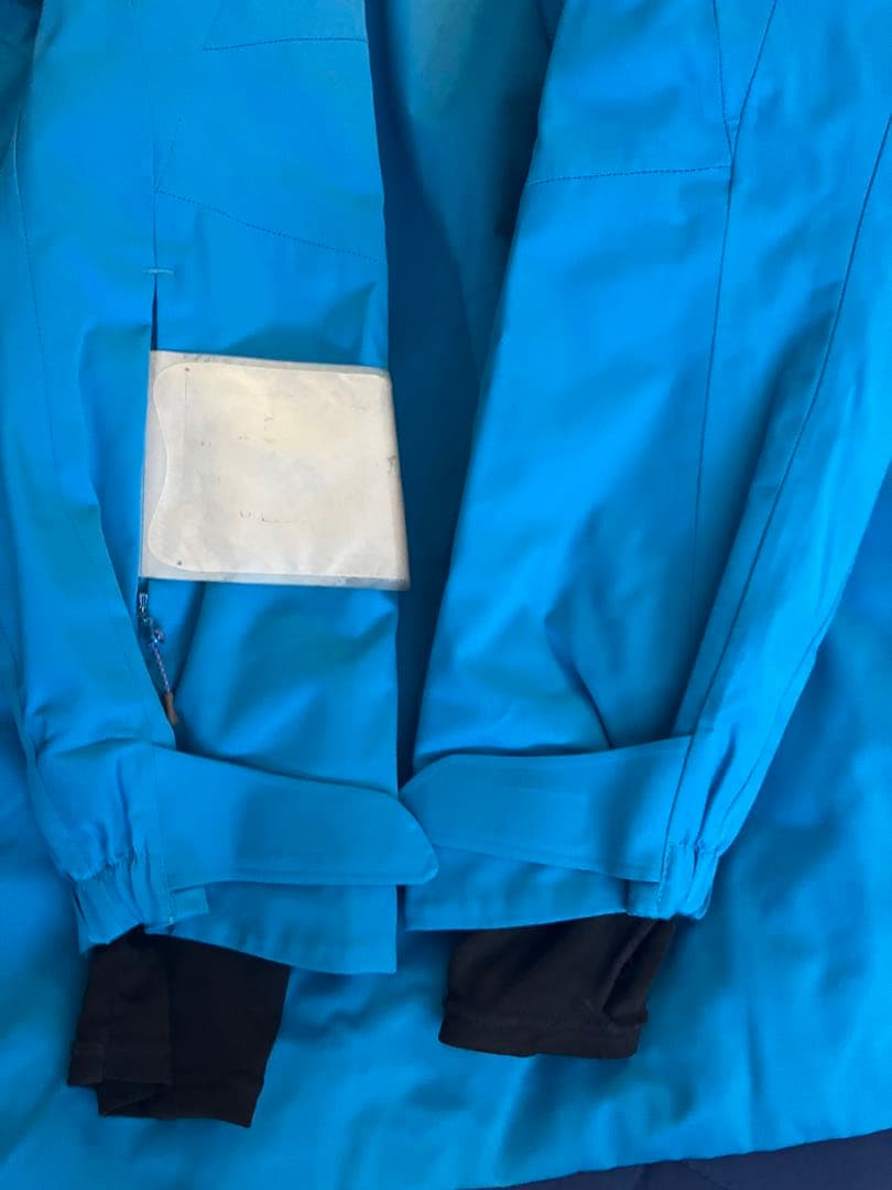 ゲ*ん様 MIZUNO スキーウェア 上下セット　メンズ Mサイズ　ブレスサーモ