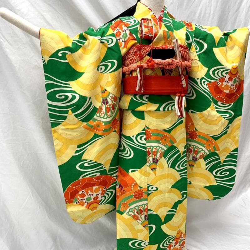 511ag42□七五三 七歳 女児 着物&袋帯&半襦袢 金彩 青海波□状態良好