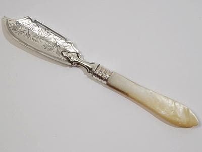 シルバーバターナイフ(17)菊花 マザーオブパール 送料無料