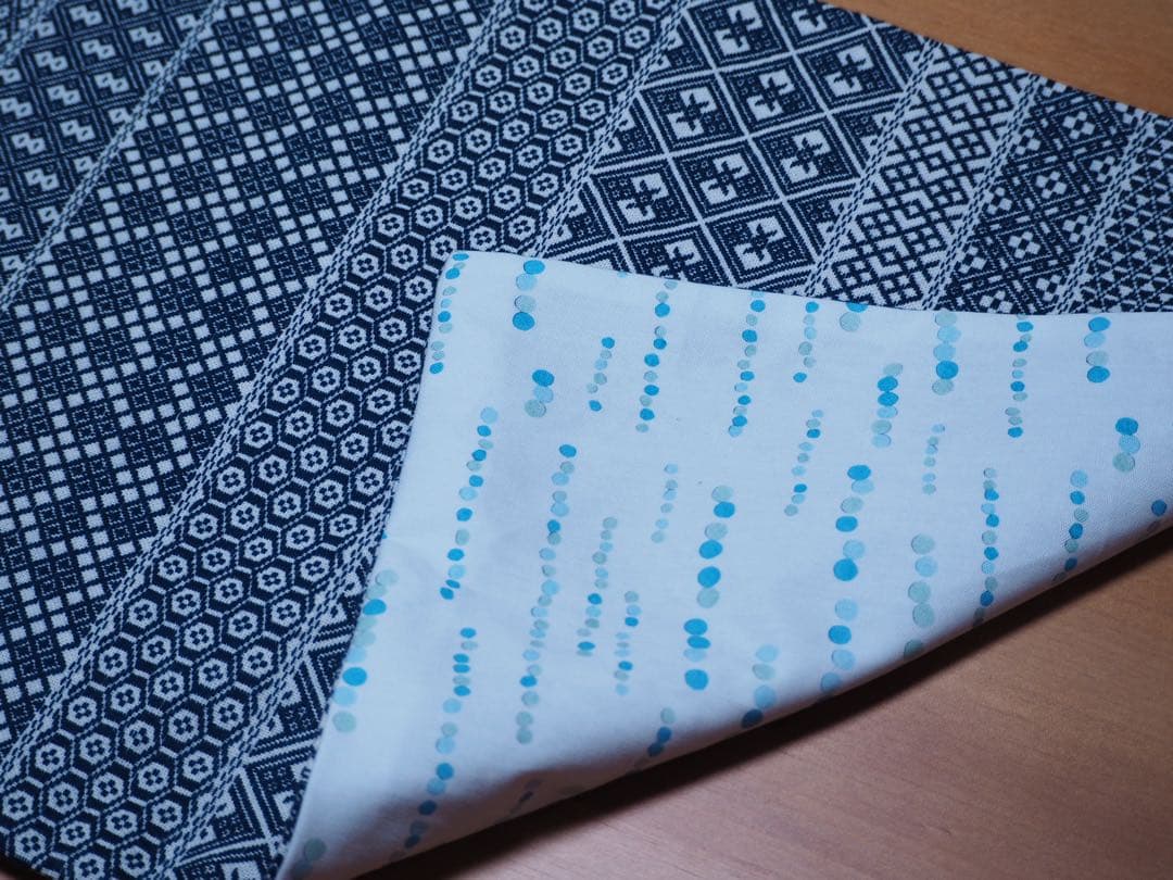 ハンドメイド　こぎん刺し　刺繍　kogin カバー　クロス