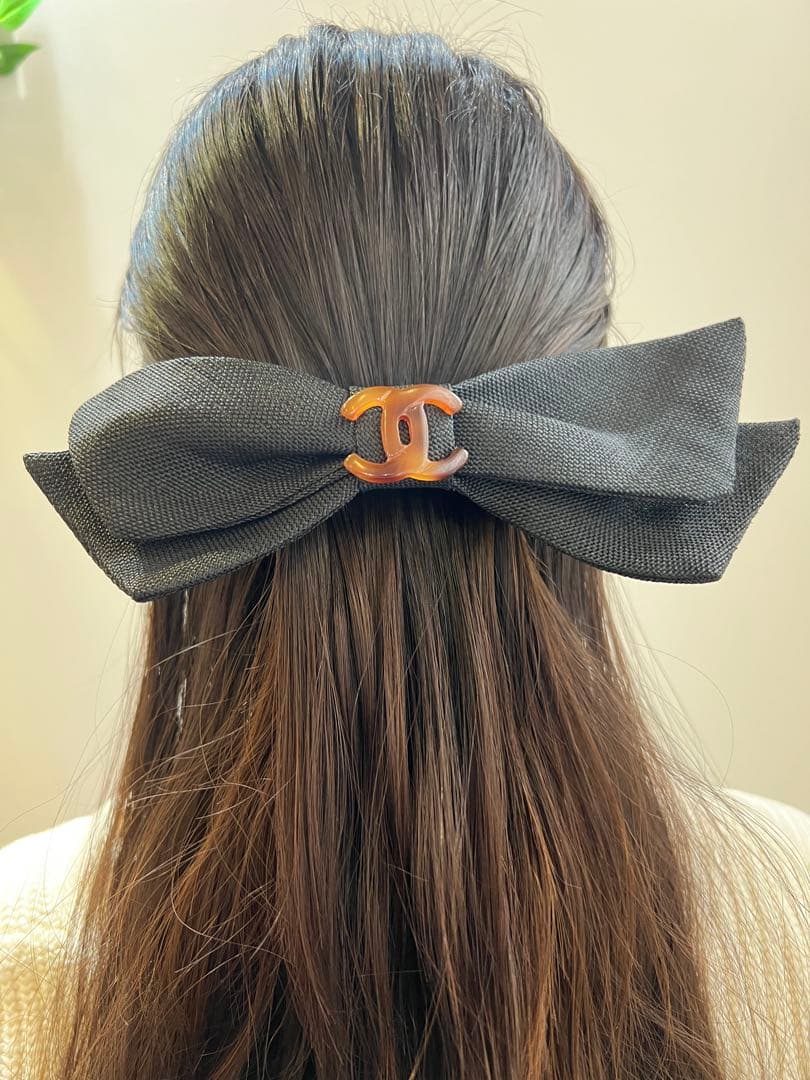 【美品】CHANELリボンバレッタ✴︎鼈甲風ロゴ 麻リボン ブラック