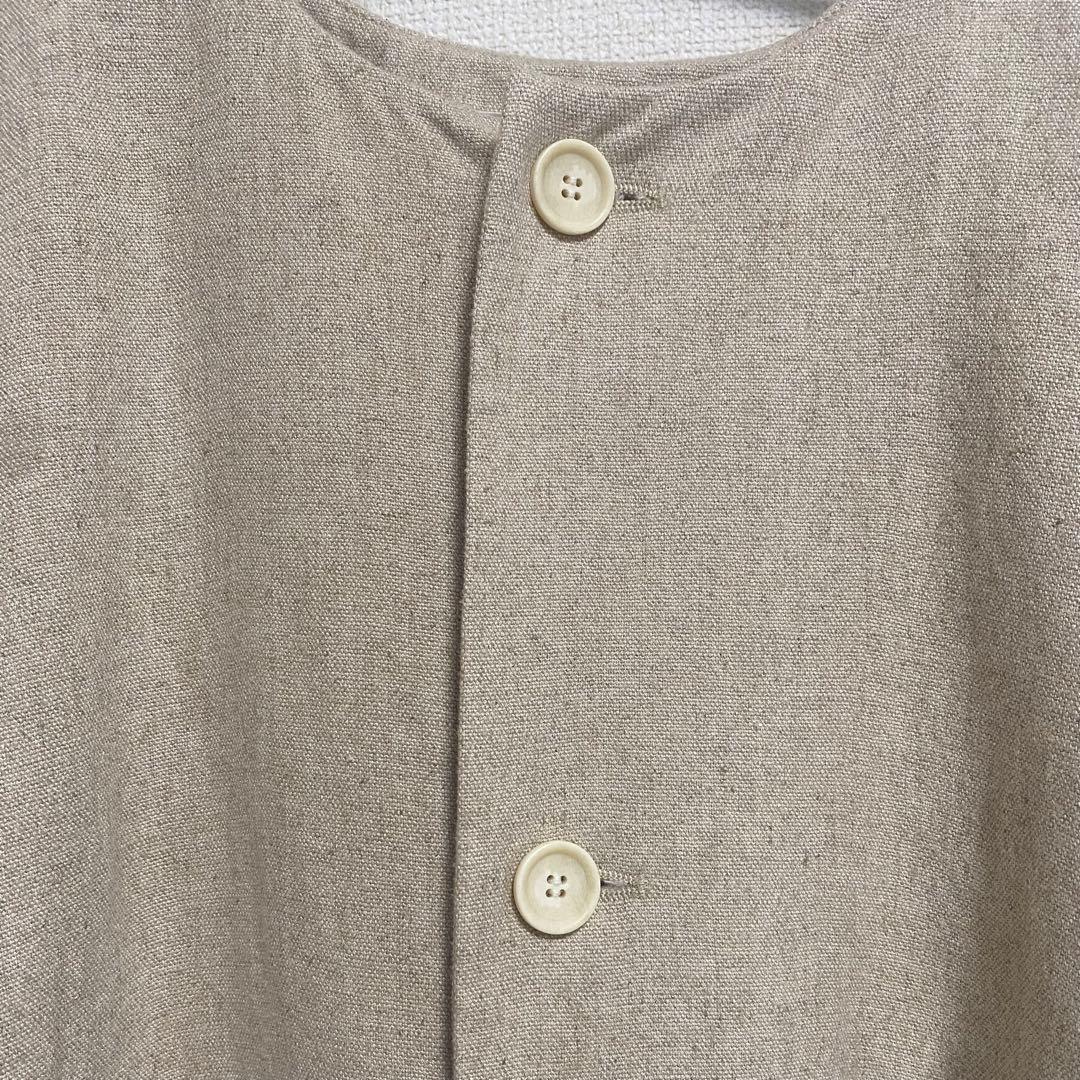 ベージュ ロングコート ボタン付き