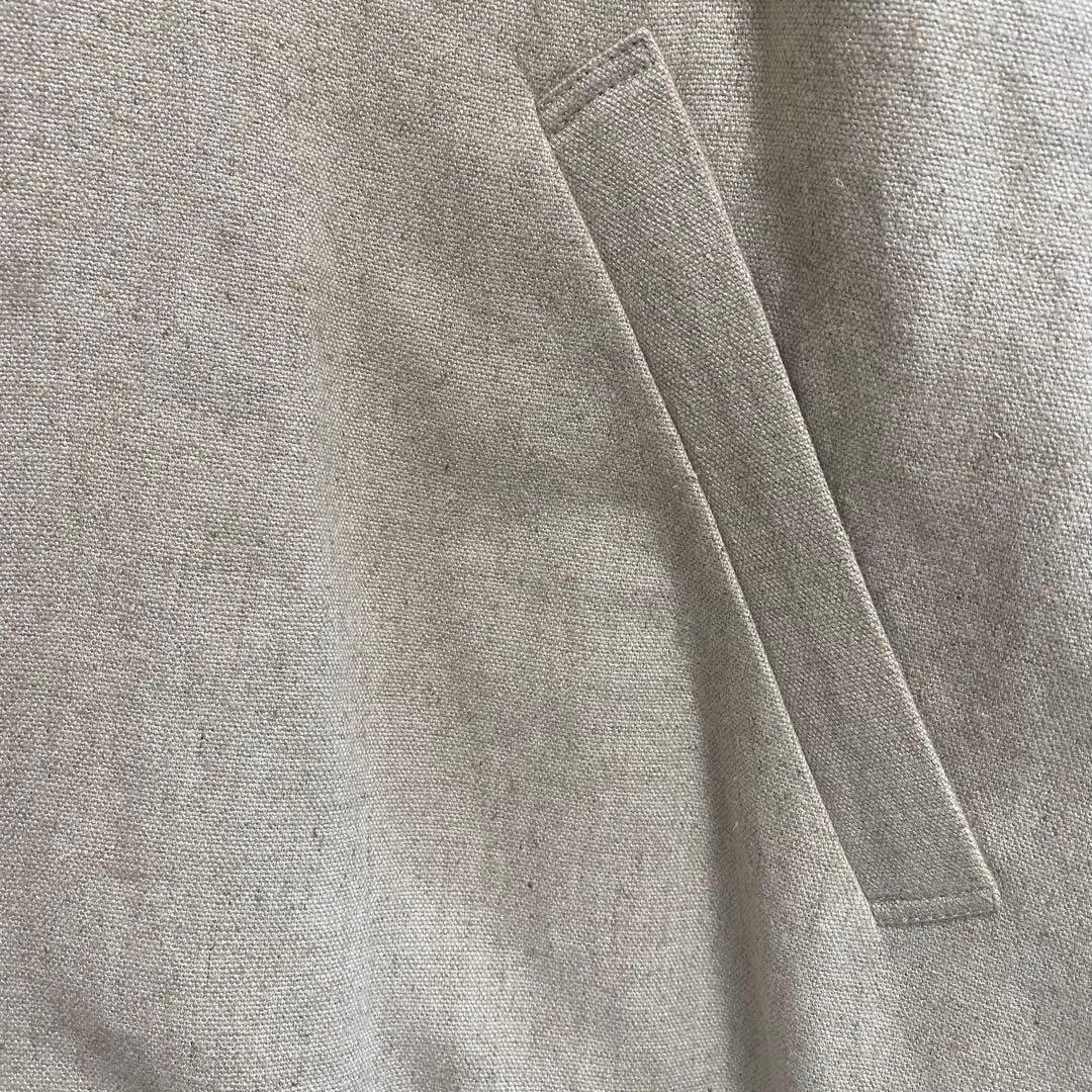 ベージュ ロングコート ボタン付き