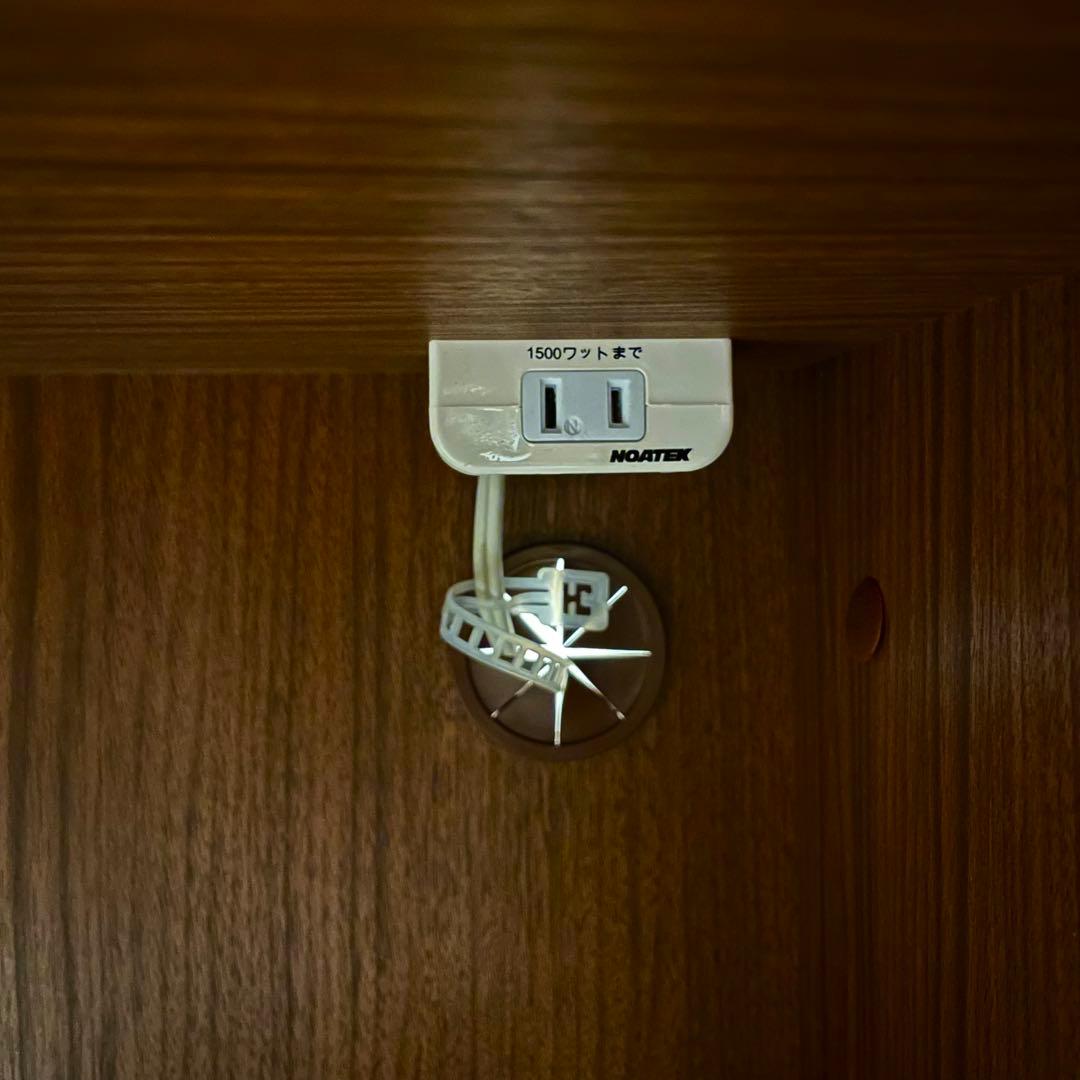 【美品】ニトリ キッチン収納カウンター 22年製 コンセント付き 木目調