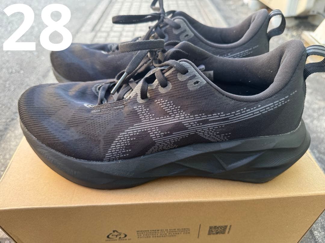 スパイク・シューズ ASICS novablast 5 28cm